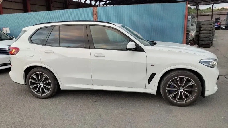 Моторчик раздаточной коробки X5 2019 G05 B57D30A Моторчик раздаточной коробки X5 2019 G05 B57D30A
