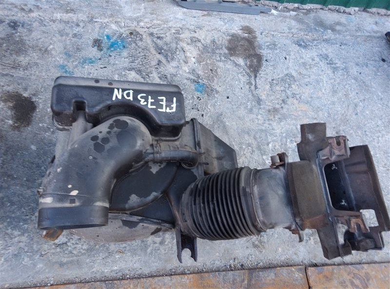 Корпус воздушного фильтра MITSUBISHI CANTER FE73DN 4M50T (б/у)
