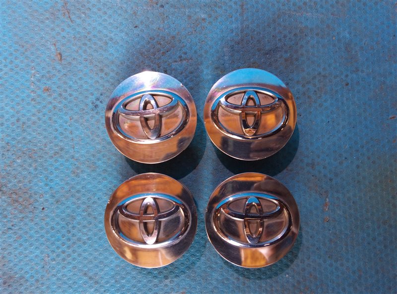 Колпак Toyota (б/у) Колпак Toyota (б/у)