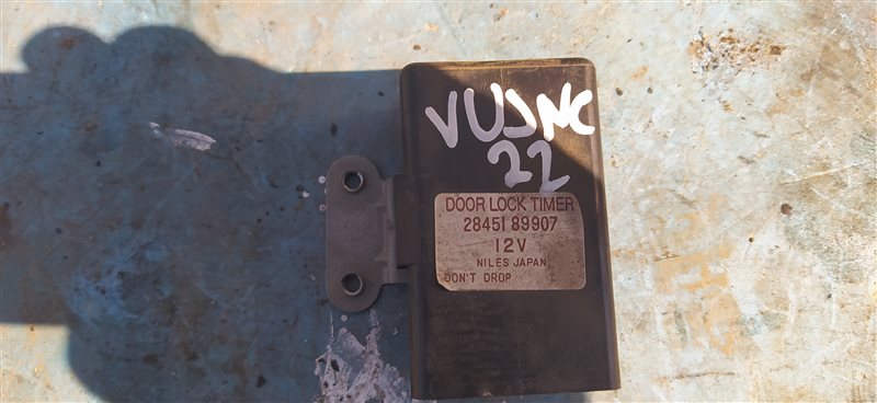 Блок управления дверьми Nissan Vanette VUJNC22 LD20-II (б/у)