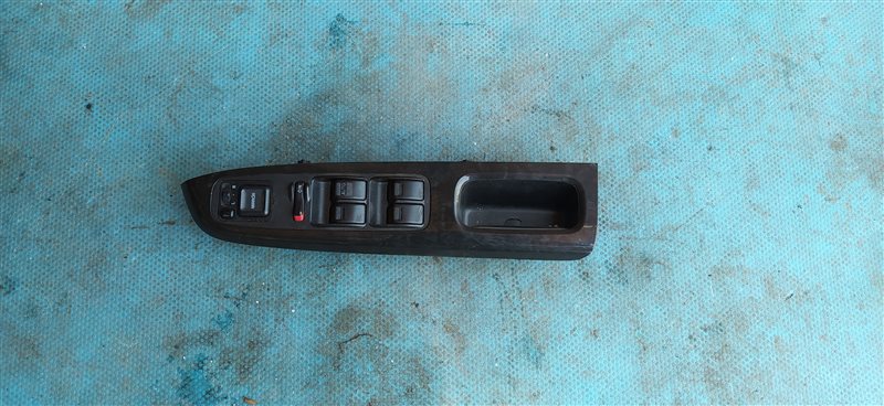 Блок управления стеклоподъемниками Honda Odyssey RA6 передний правый (б/у)