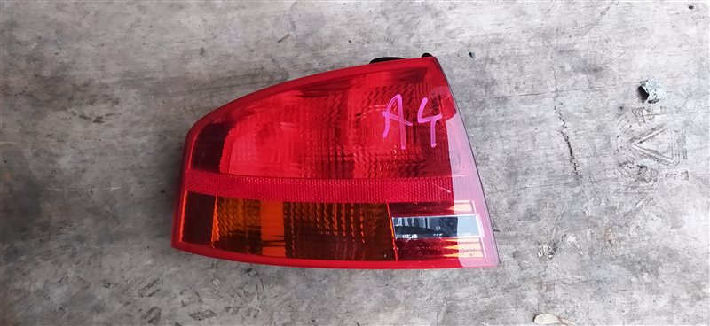 Стоп-сигнал Audi A4 8EC задний левый (б/у)