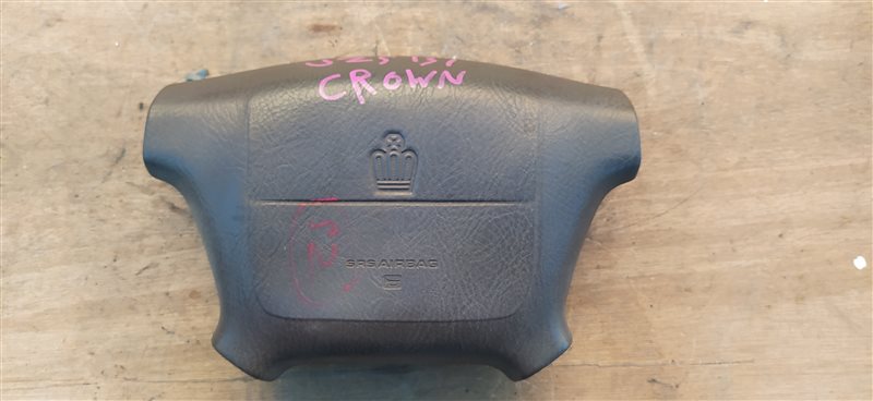 Airbag водительский Toyota Crown UZS131 (б/у)