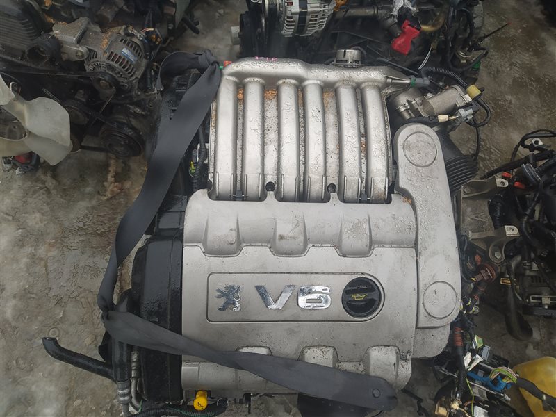 Двигатель Peugeot 407 6D ES9A 0206644 (б/у)
