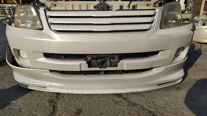 Nose cut Toyota Noah AZR60 1AZ-FSE 11.2001 (б/у)