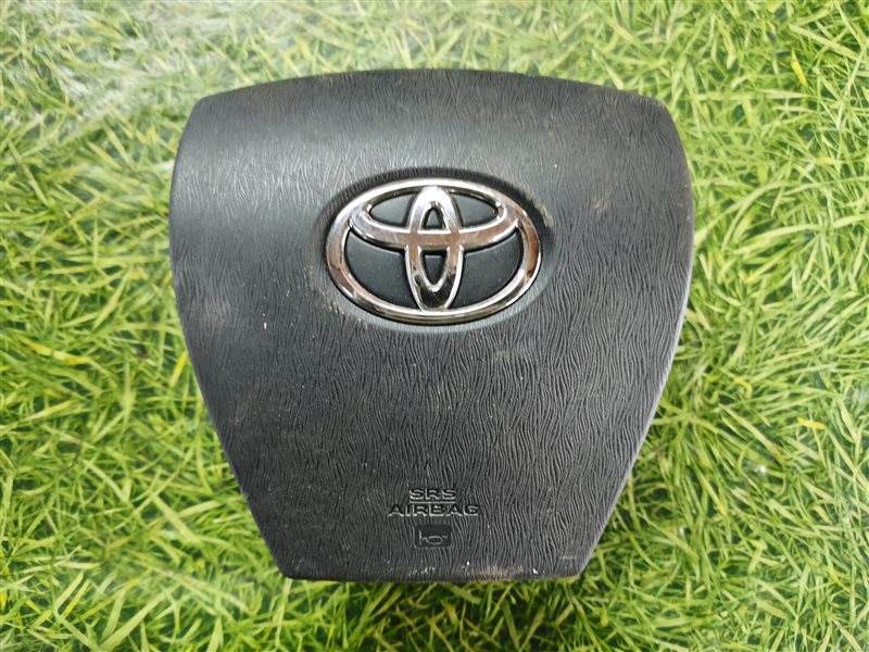 Airbag водительский Toyota Prius ZVW30 (б/у)