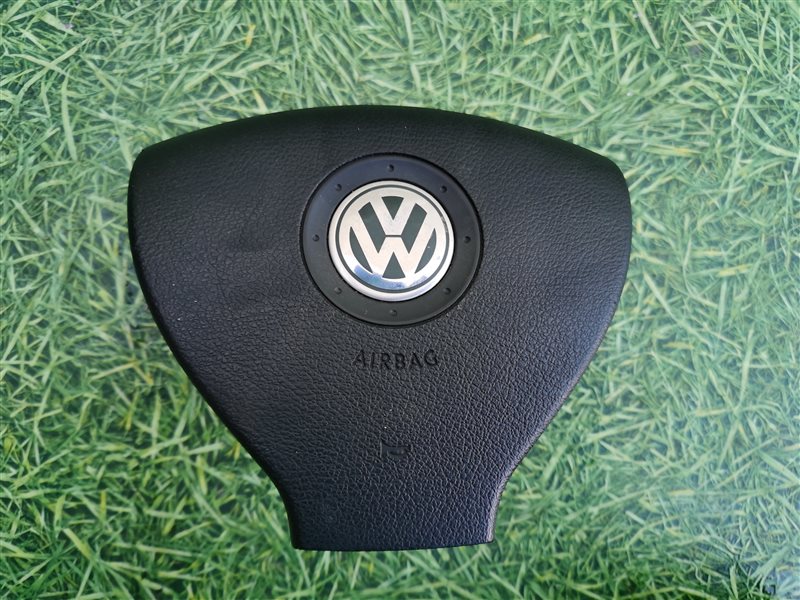 Airbag водительский Volkswagen Passat B6 (б/у)