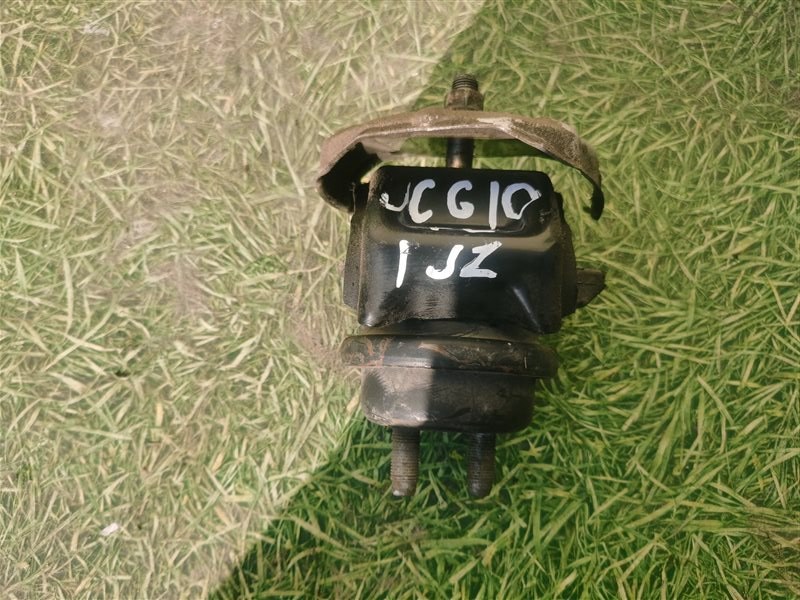 Подушка двигателя TOYOTA PROGRES JCG10 1JZ-GE левая (б/у)