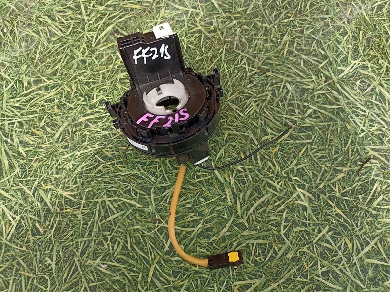 Шлейф-лента airbag SUZUKI IGNIS FF21S (б/у)