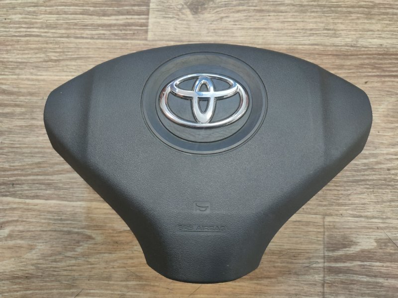 Airbag водительский Toyota Bb QNC20 (б/у)