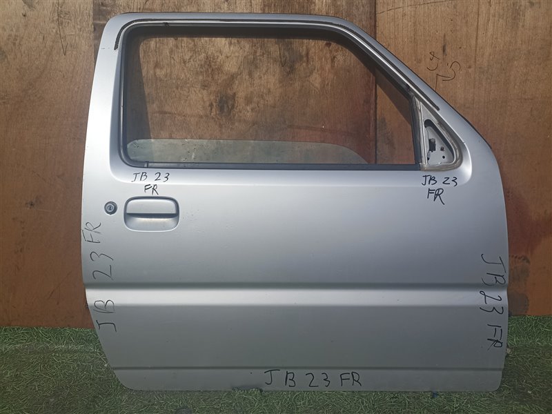 Дверь Suzuki Jimny JB23W правая (б/у)