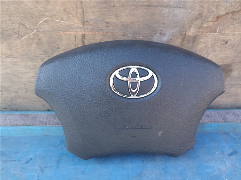 Airbag водительский Toyota Hilux Surf TRN210 (б/у)