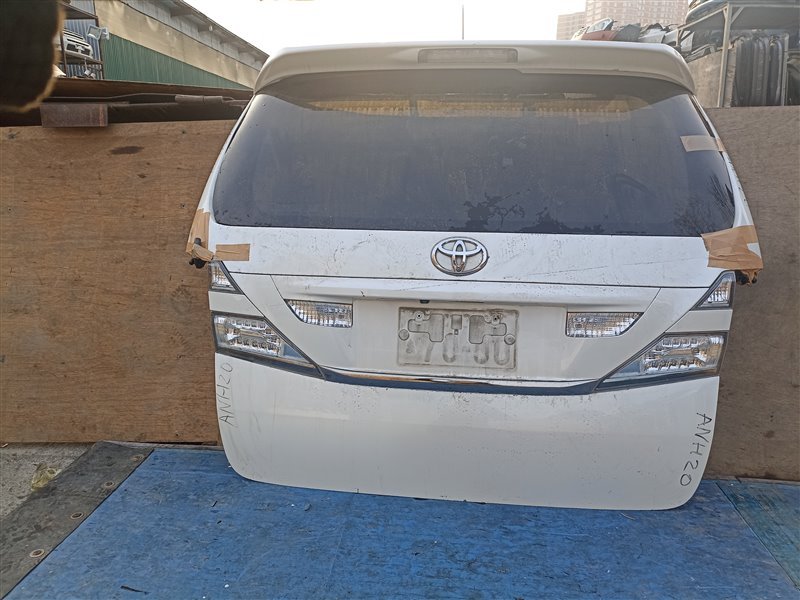 Дверь 5-я Toyota Vellfire ANH20 (б/у)