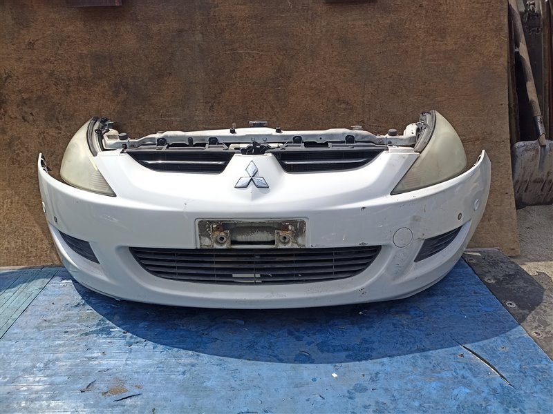 Nose cut Mitsubishi Grandis NA4W 4G69 (б/у)