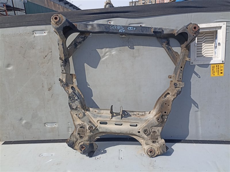 Балка под двс Mazda Atenza GG3S L3 (б/у)