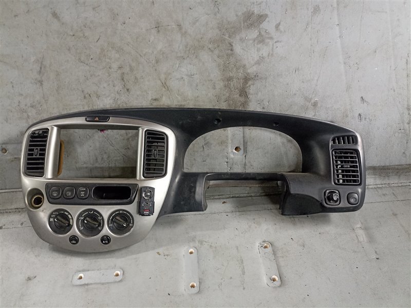 Консоль спидометра Mazda Tribute EP3W (б/у)