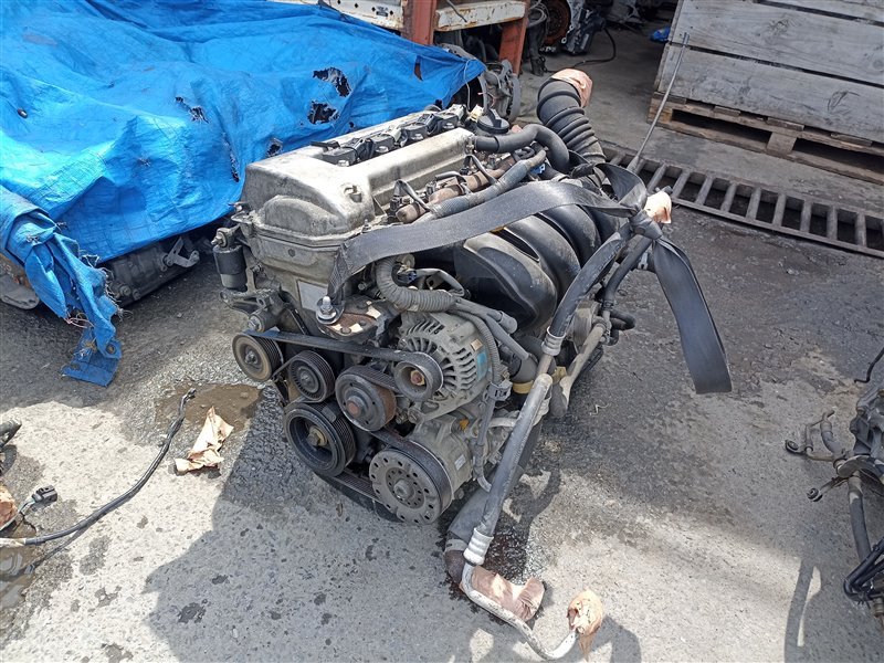 Двигатель Toyota Wish ZNE10 1ZZ-FE 1851763 (б/у)