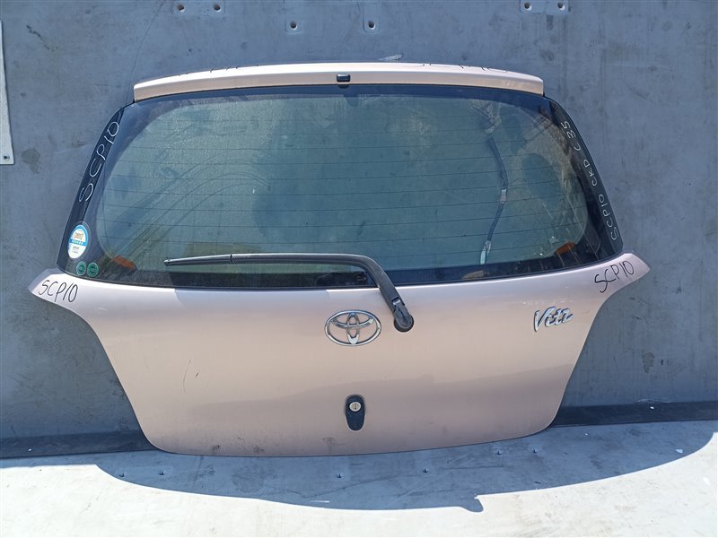 Дверь 5-я Toyota Vitz SCP10 (б/у)
