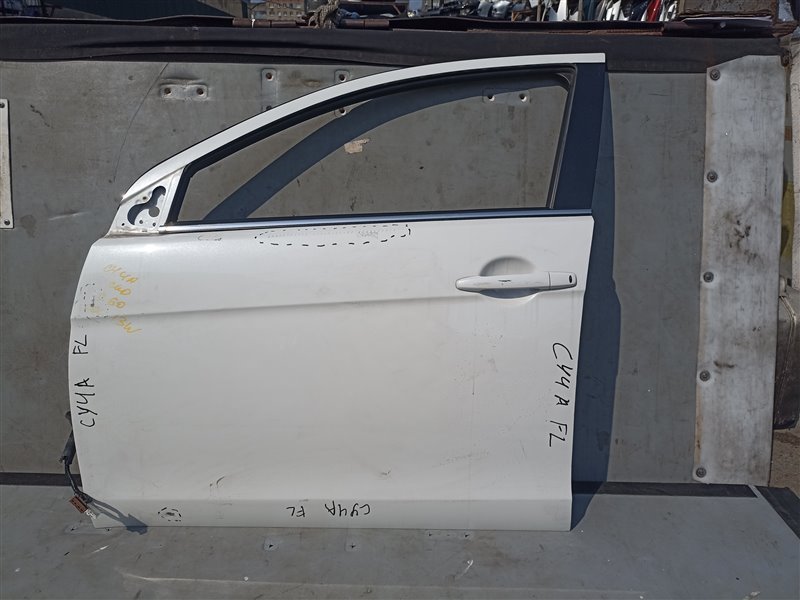 Дверь Mitsubishi Galant Fortis CY3A передняя левая (б/у)