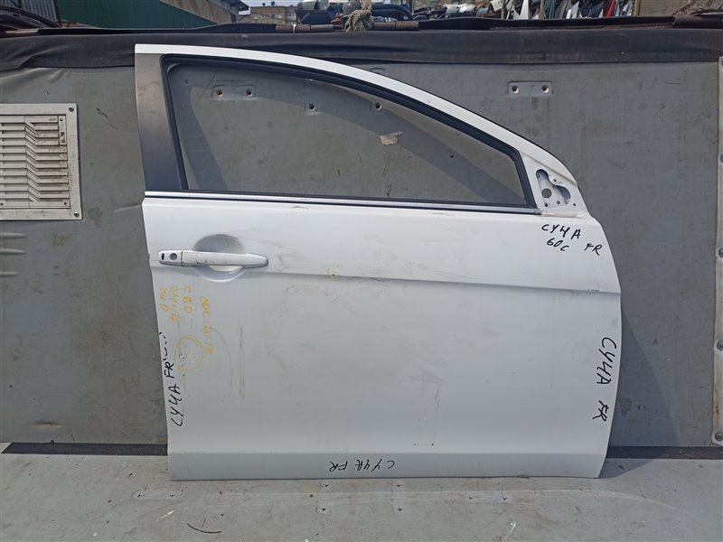 Дверь Mitsubishi Galant Fortis CY3A передняя правая (б/у)