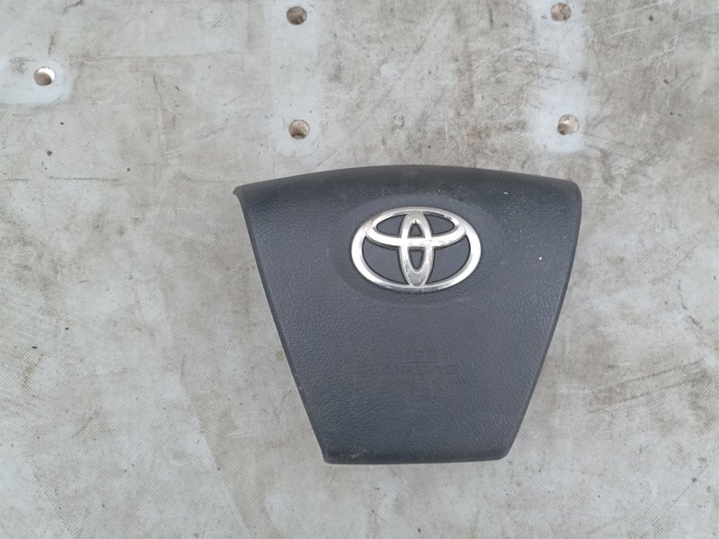 Airbag водительский Toyota Camry AVV50 (б/у)
