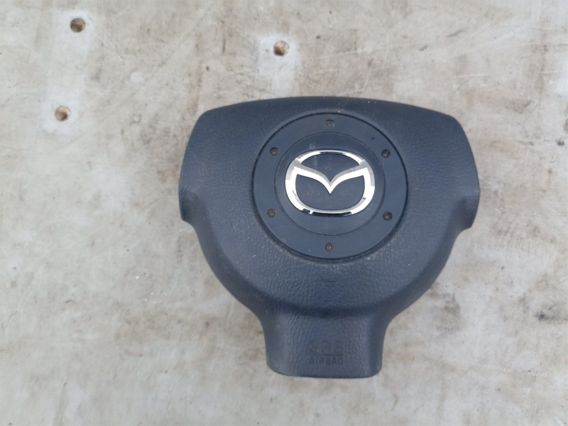 Airbag водительский Mazda Demio DY3R (б/у)