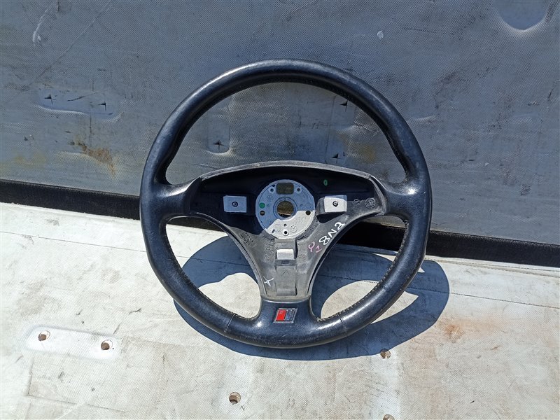 Руль Audi Tt 8N3 (б/у) Руль Audi Tt 8N3 (б/у)