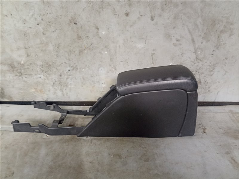 Бардачок между сиденьями Subaru Legacy BH5 (б/у)