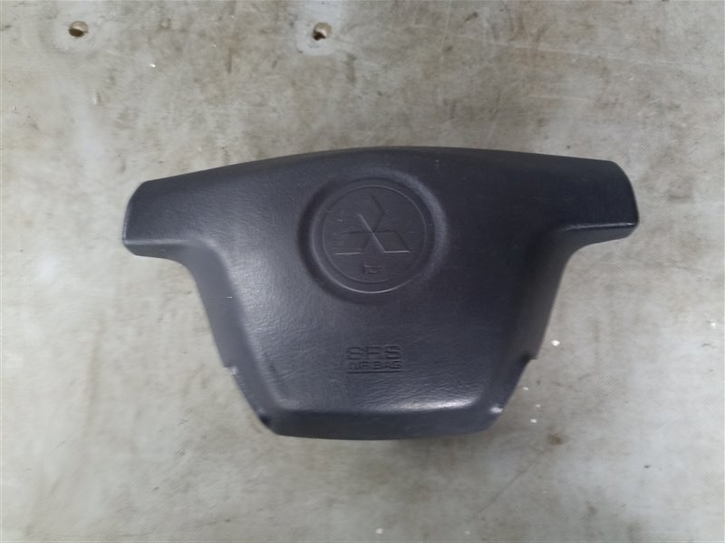 Airbag водительский Mitsubishi Lancer Cedia CS2A (б/у)