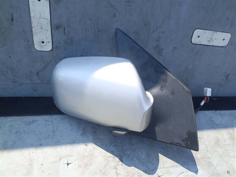 Зеркало Toyota Vitz SCP10 правое (б/у)