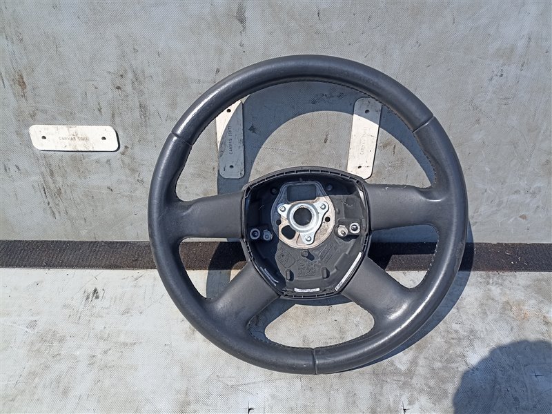 Руль Audi A3 8PA (б/у) Руль Audi A3 8PA (б/у)