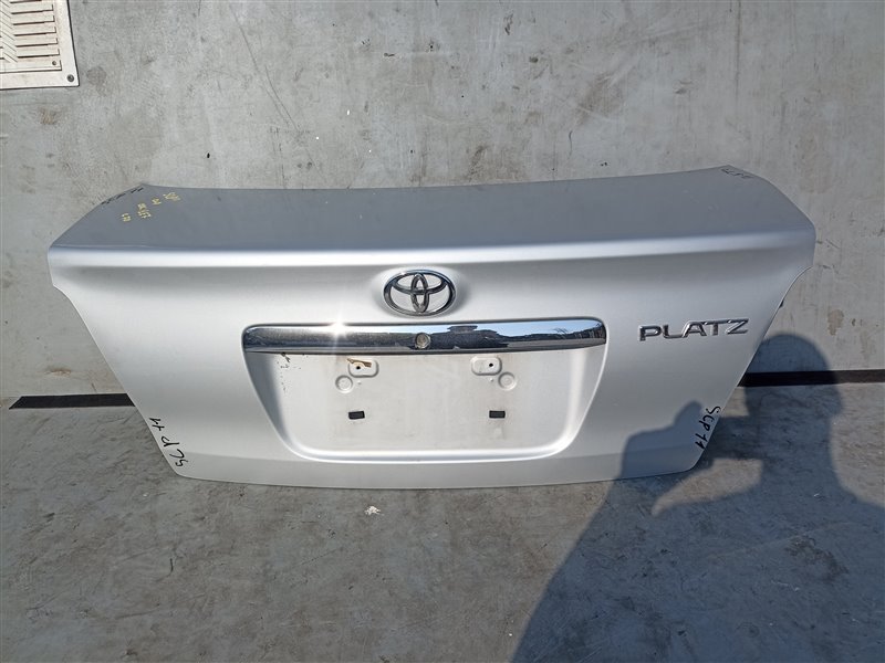 Крышка багажника Toyota Platz NCP12 (б/у)