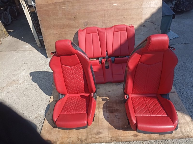 Сиденье Audi Tts FV3 (б/у) Сиденье Audi Tts FV3 (б/у)