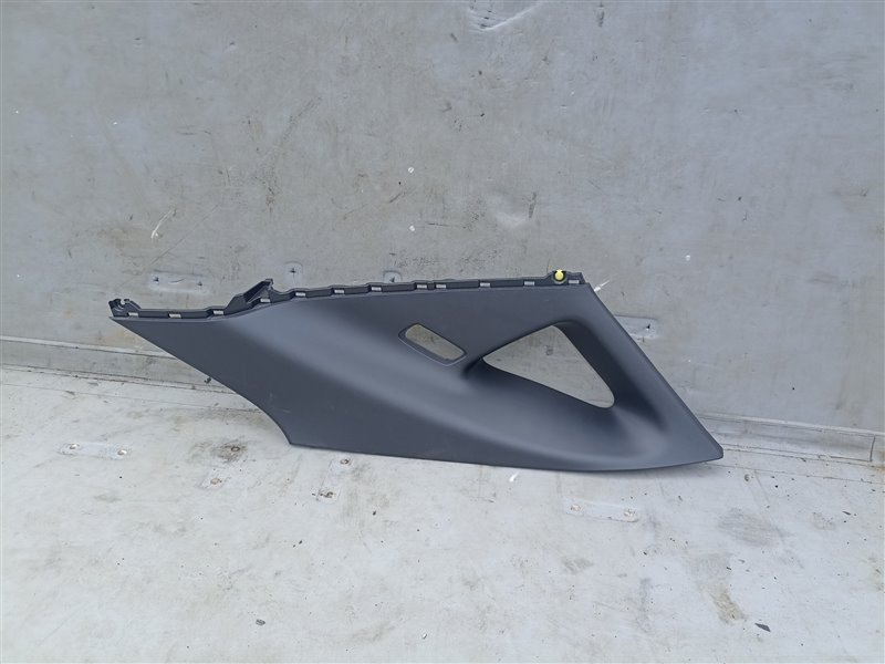 Накладка на стойку кузова Lexus Nx350 TAZA25 задняя правая (б/у)