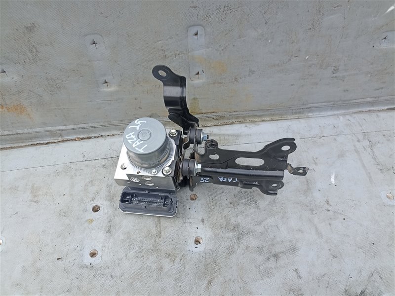 Блок abs Lexus Nx350 TAZA25 T24A-FTS (б/у)