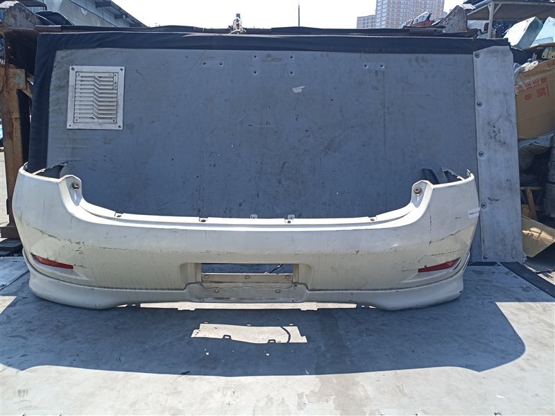 Бампер TOYOTA GAIA ACM10 задний (б/у)