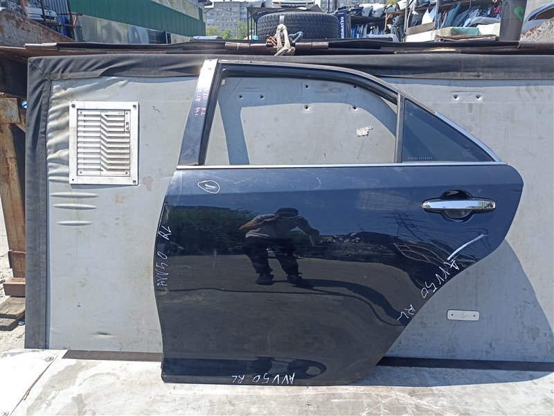 Дверь TOYOTA CAMRY AVV50 задняя левая (б/у)