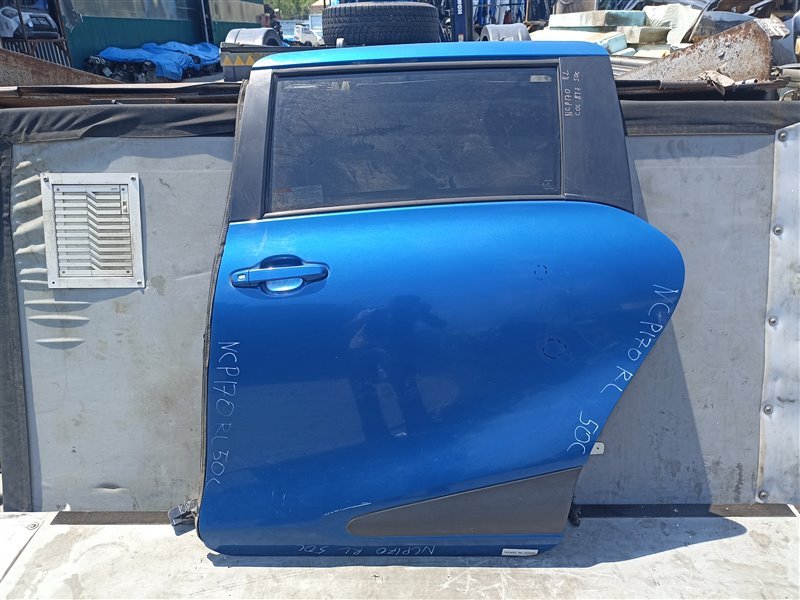 Дверь TOYOTA SIENTA NCP175 задняя левая (б/у)
