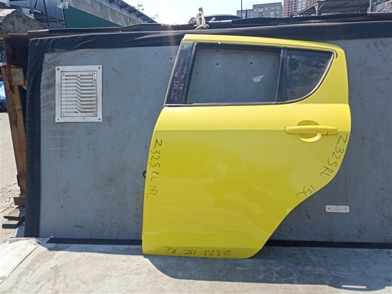 Дверь Suzuki Swift ZC72S задняя левая (б/у)