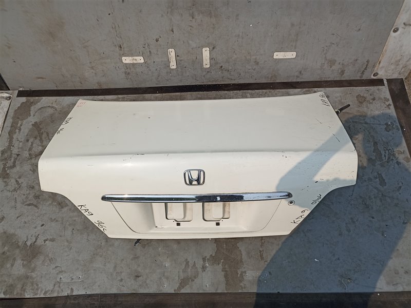 Крышка багажника HONDA LEGEND KA9 (б/у)