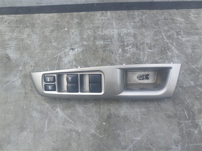Блок управления стеклоподъемниками Subaru Impreza GH2 передний правый (б/у)