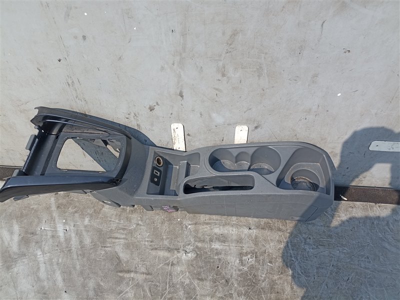 Бардачок между сиденьями Ford Ecosport B515 (б/у)