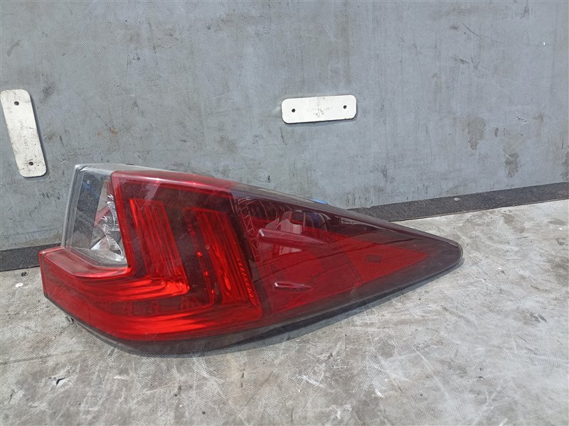 Стоп-сигнал LEXUS RX450h GYL20 правый (б/у)