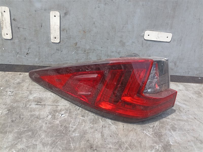 Стоп-сигнал LEXUS RX450h GYL20 левый (б/у)