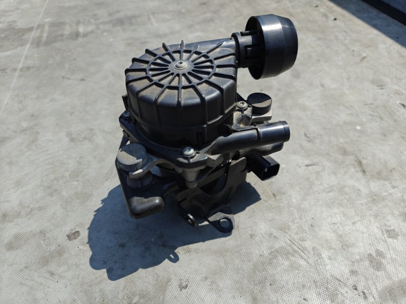 Насос воздушный Toyota Fj Cruiser GSJ15 1GR-FE (б/у)