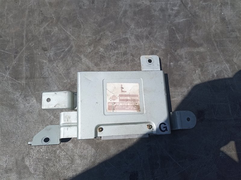 Блок переключения кпп NISSAN WINGROAD WFY11 QG15DE (б/у)