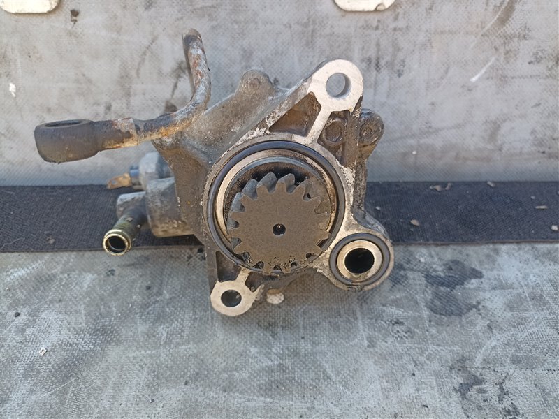 Вакуумник MITSUBISHI CANTER FB501B 4M40 (б/у)