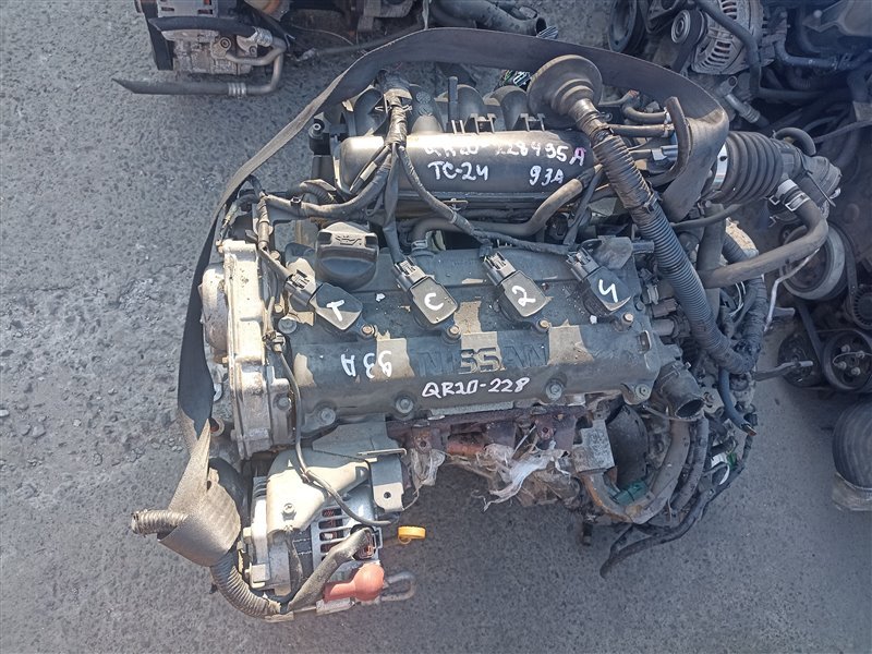 Двигатель NISSAN SERENA TC24 QR20DE 228495A (б/у)