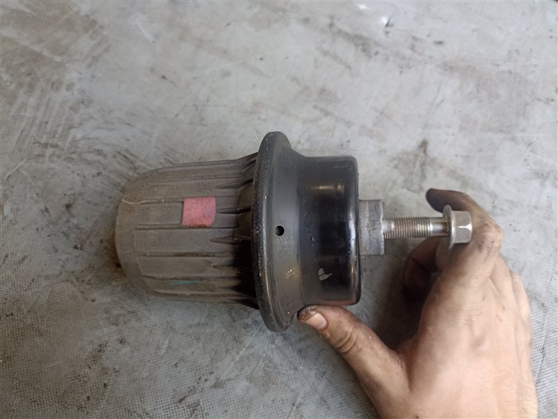 Подушка двигателя LEXUS GS450h GWS191 2GR-FSE (б/у)