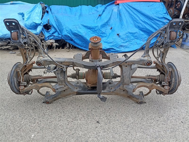 Балка SUBARU LEGACY BP5 EJ203 задняя (б/у)